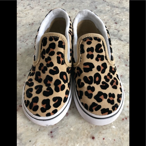 toddler leopard vans